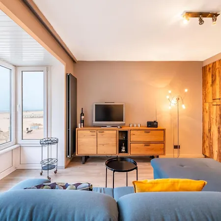Nieuwpoort With Stunning Sea View, Cleaning Included Oostduinkerke